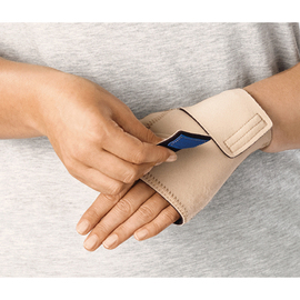ReadyWrap Gauntlet (hand)